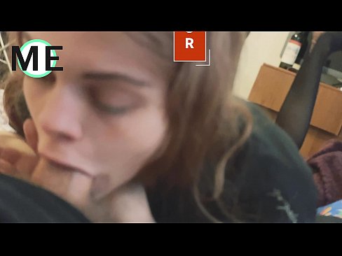 ❤️ Kurkkumulkku, revityt sukkahousut ja revityt korkokengät kiva tavata ️❌ Kaunis porno at us ❌